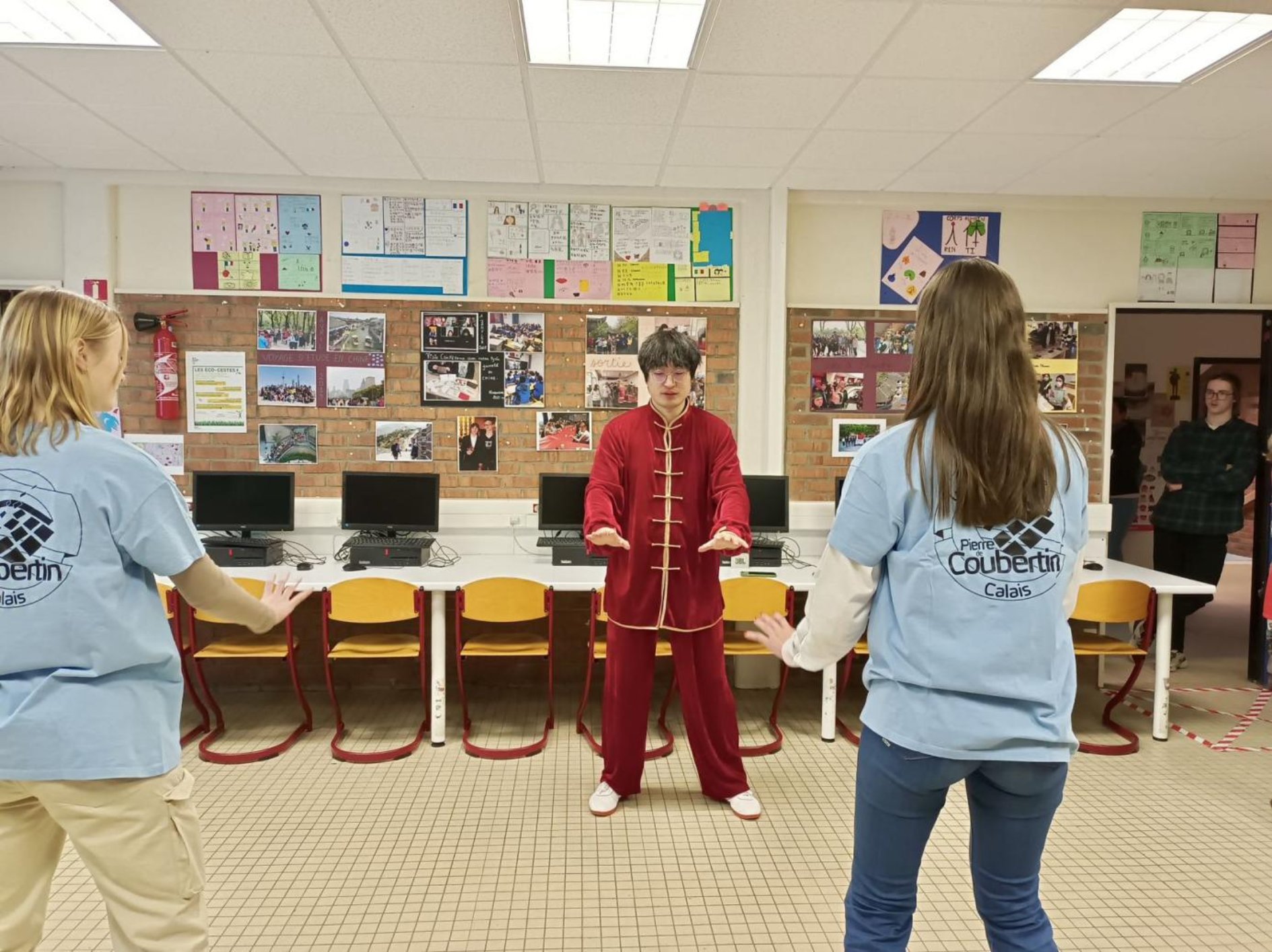 8f4bdefc6ae6242d79961c2f43aa45d